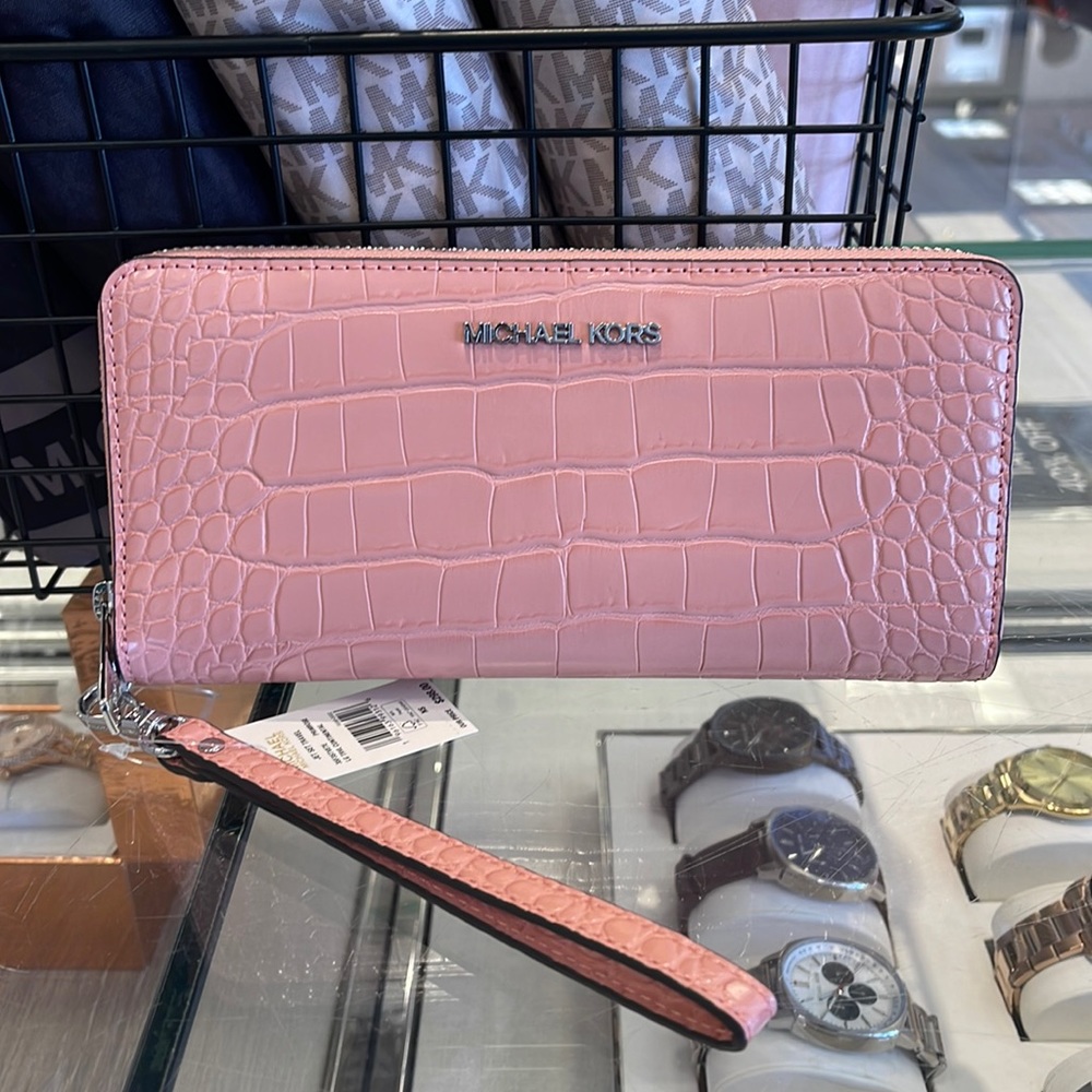 Michael Kors Large Jet Set Travel Continental Wristlet Phone Holder Case Wallet